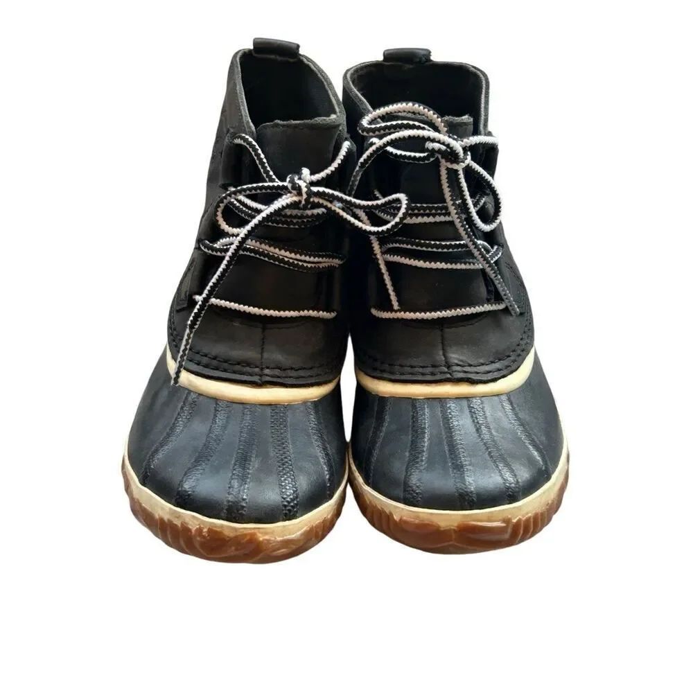 Sorel Women's Out N About ankle rain Duck boots 6.5 black